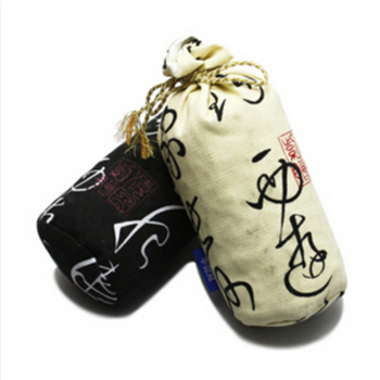 中国字古韵酒瓶状净化除湿无纺布炭包					